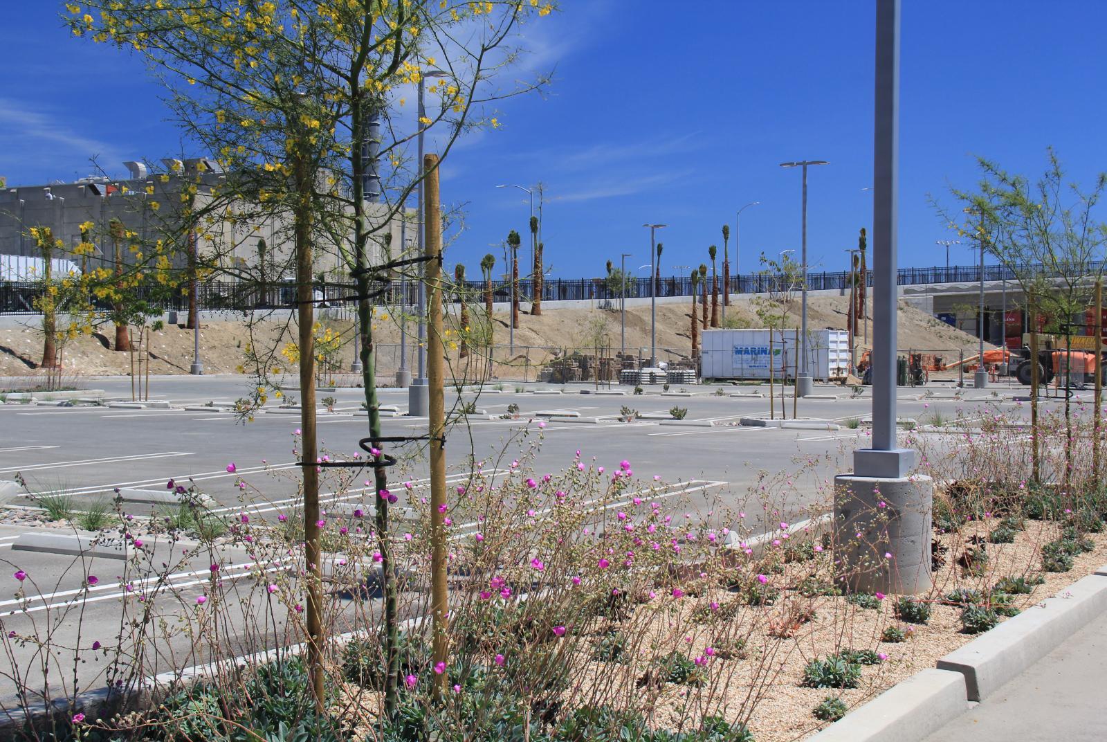 /Files/PROJECT_FILE/e4dacaed-d53c-46cf-b614-030ac603f325/Harry S. Bridges Blvd..jpg